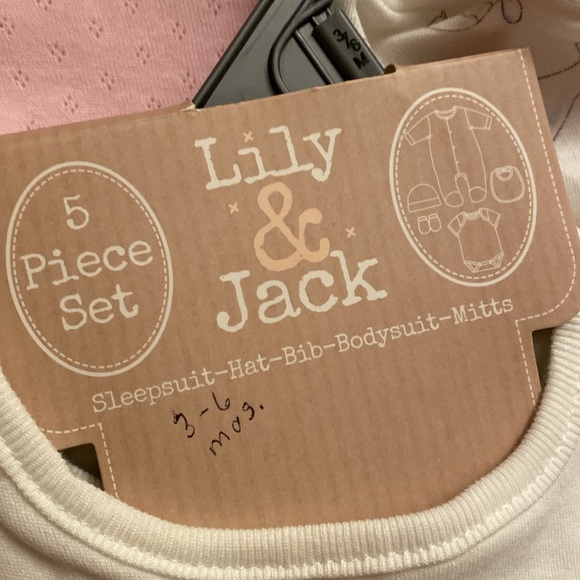 Lily & Jack 5 Piece Set - Picture 7 of 8